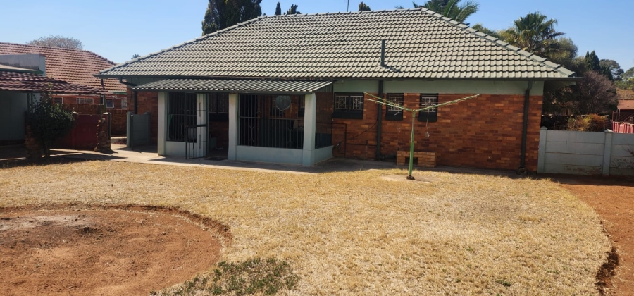 3 Bedroom Property for Sale in Stilfontein Ext 3 North West